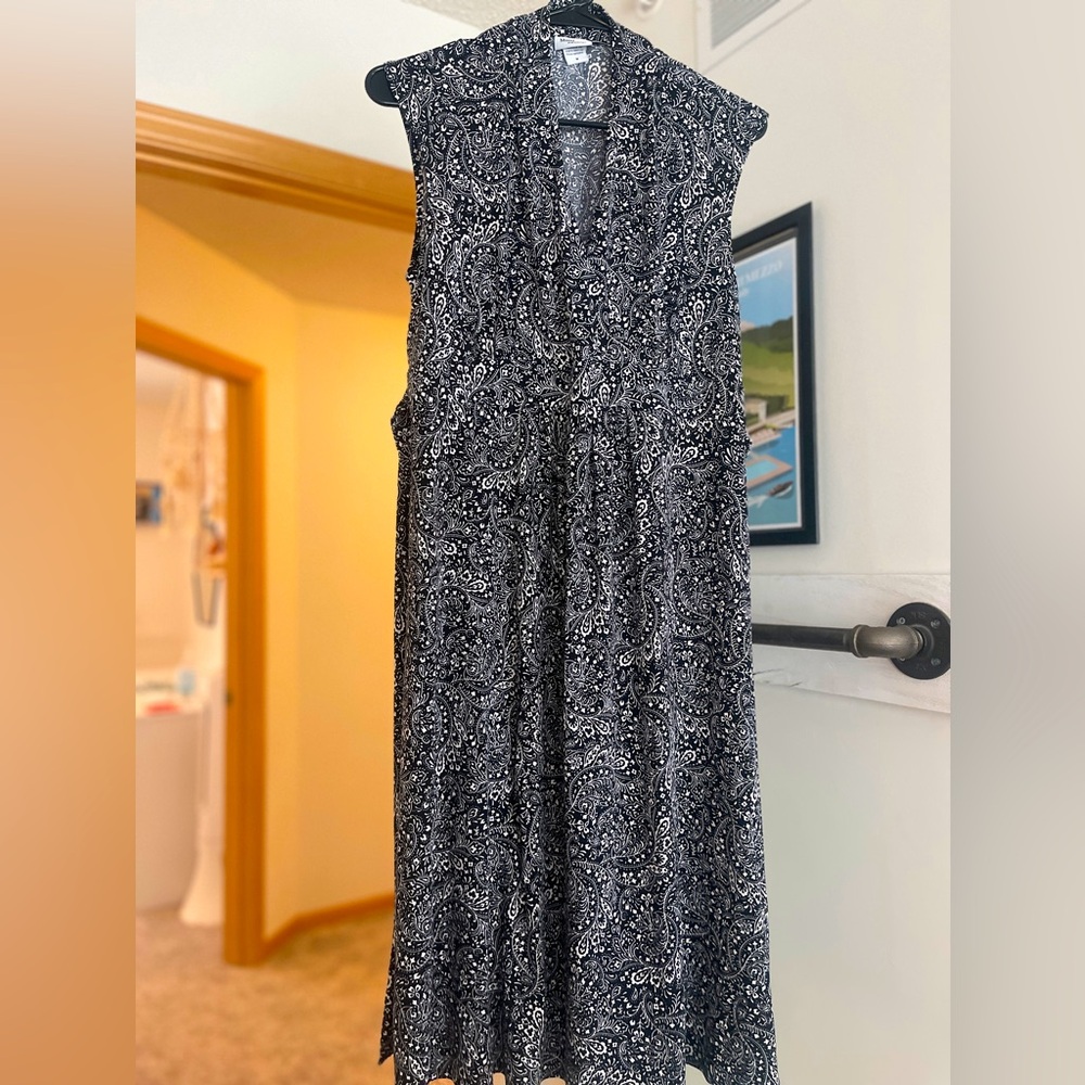 Mimi Maternity dress
Size M